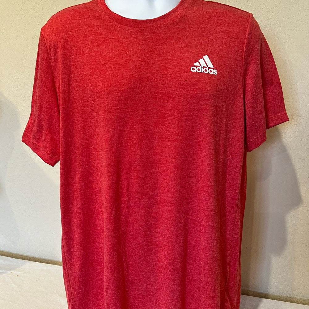 Adidas Aeroready Recycled Men's L Red Graphic T Shirt Polyester Rayon Primegreen